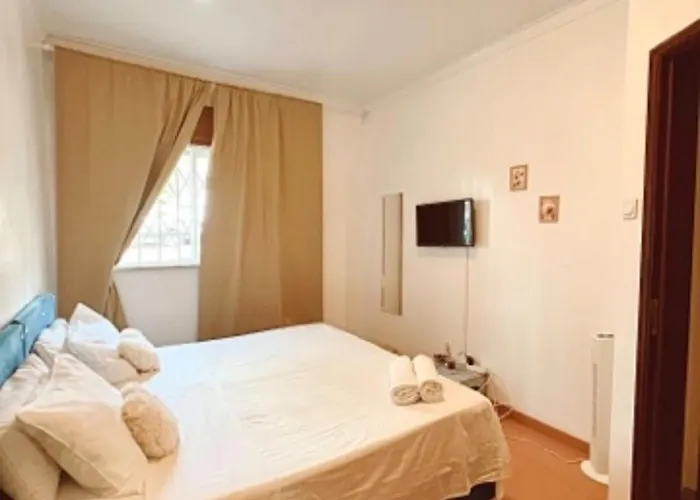 New In Loures Δωμάτια σε οικογενειακή κατοικία