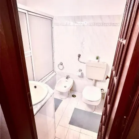 New In Loures Лісабон